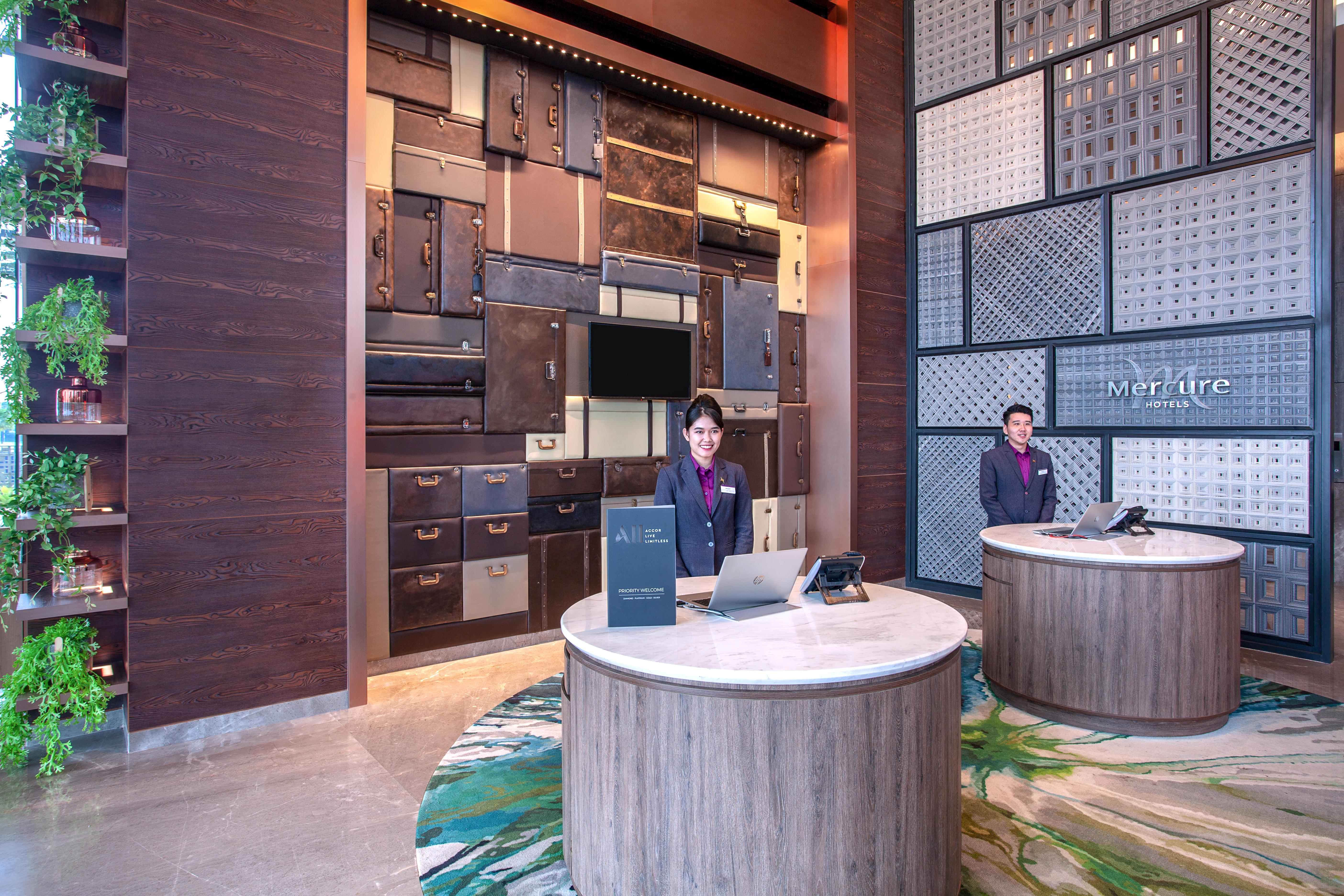 Mercure Tangerang Bsd City Exterior photo